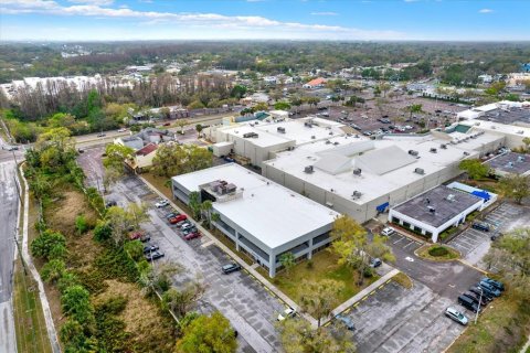 Propiedad comercial en venta en Tampa, Florida, 2820.51 m2 № 1572554 - foto 3