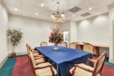 Propiedad comercial en venta en Tampa, Florida, 2820.51 m2 № 1572554 - foto 13