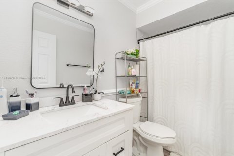 Casa en venta en North Port, Florida, 4 dormitorios, 159.42 m2 № 2054639 - foto 20