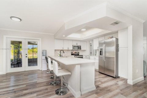 Casa en venta en North Port, Florida, 4 dormitorios, 159.42 m2 № 2054639 - foto 11