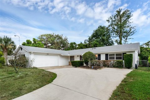 Appartement à louer à Winter Park, Floride: 3 chambres, 162.58 m2 № 1807502 - photo 1