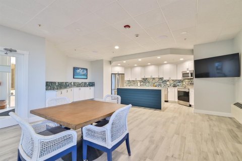 Condo in Daytona Beach Shores, Florida, 3 bedrooms  № 1533233 - photo 9