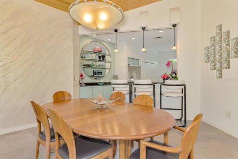 Casa en alquiler en Sarasota, Florida, 4 dormitorios, 217.48 m2 № 1802864 - foto 22