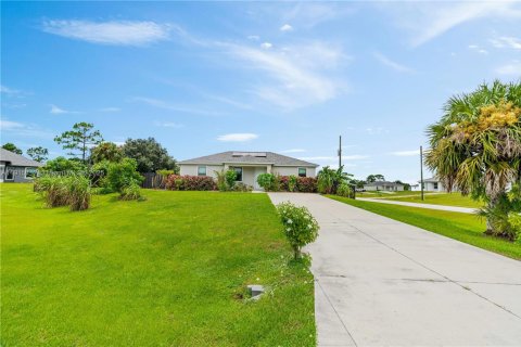 Casa en venta en LaBelle, Florida, 4 dormitorios № 2016230 - foto 5