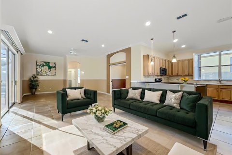 Villa ou maison à vendre à Leesburg, Floride: 2 chambres, 218.32 m2 № 2206903 - photo 13