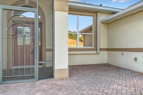 Villa ou maison à vendre à Leesburg, Floride: 2 chambres, 218.32 m2 № 2206903 - photo 6