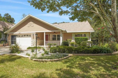 House in Ocala, Florida 2 bedrooms, 156.82 sq.m. № 1903969 - photo 2