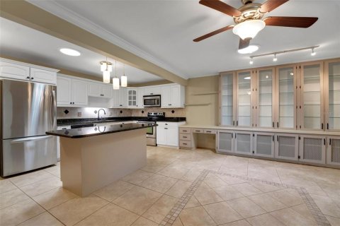 House in Ocala, Florida 2 bedrooms, 156.82 sq.m. № 1903969 - photo 14