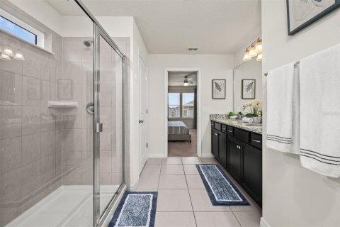 House in Davenport, Florida 5 bedrooms, 232.63 sq.m. № 2221375 - photo 20