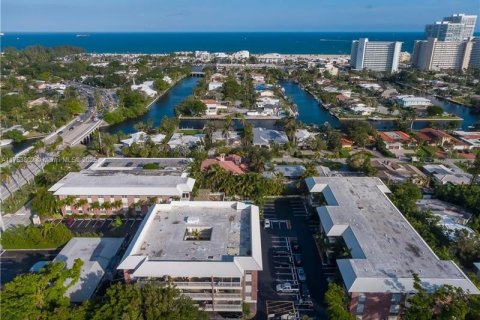 Condo in Fort Lauderdale, Florida, 1 bedroom  № 1730173 - photo 12