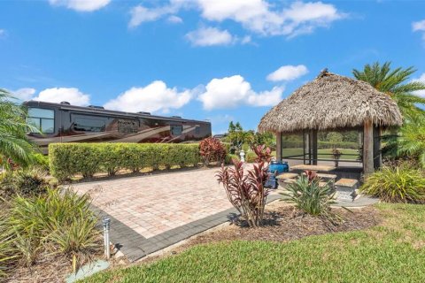 Land in Polk City, Florida № 1751778 - photo 13