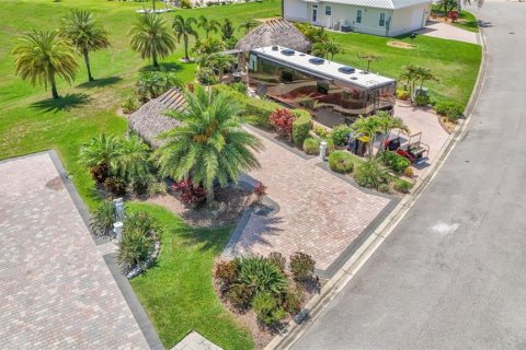 Land in Polk City, Florida № 1751778 - photo 2