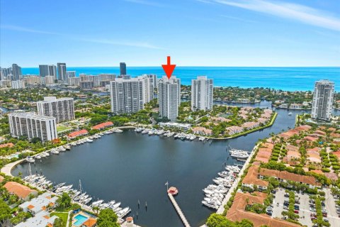 Condo in Aventura, Florida, 3 bedrooms  № 2025966 - photo 3