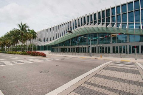 Copropriété à louer à Miami Beach, Floride: 2 chambres, 65.03 m2 № 1921597 - photo 29