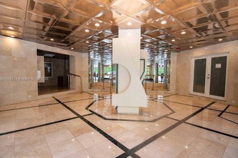 Copropriété à louer à Miami Beach, Floride: 2 chambres, 65.03 m2 № 1921597 - photo 24