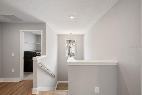 Casa en venta en Orlando, Florida, 5 dormitorios, 216.18 m2 № 2150820 - foto 18