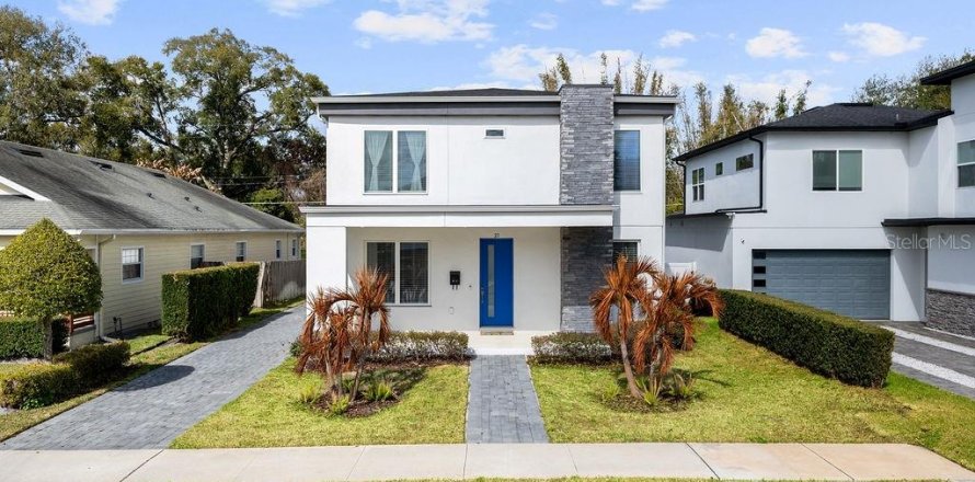 Casa en Orlando, Florida 5 dormitorios, 216.18 m2 № 2150820
