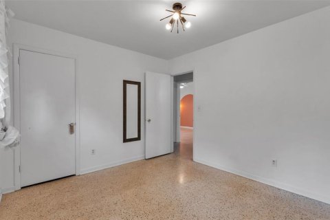 House in Lakeland, Florida 3 bedrooms, 129.97 sq.m. № 1910865 - photo 21