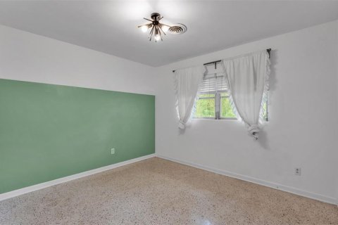 House in Lakeland, Florida 3 bedrooms, 129.97 sq.m. № 1910865 - photo 22