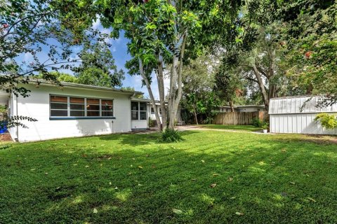 House in Lakeland, Florida 3 bedrooms, 129.97 sq.m. № 1910865 - photo 5