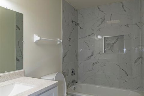 Appartement à louer à Orlando, Floride: 2 chambres, 93.46 m2 № 2385668 - photo 7