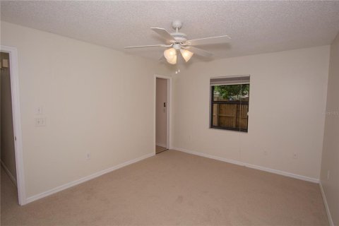 Appartement à louer à Orlando, Floride: 2 chambres, 93.46 m2 № 2385668 - photo 11