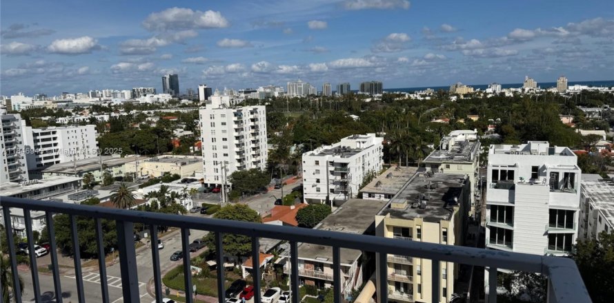 Condo à Miami Beach, Floride, 1 chambre  № 1846281