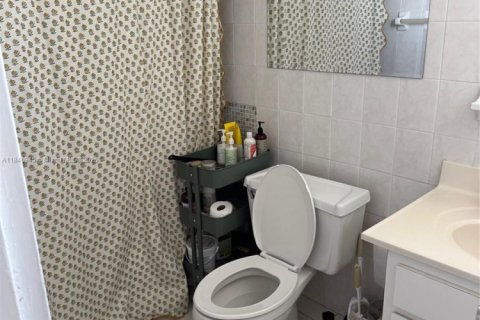 Copropriété à louer à Miami Beach, Floride: 1 chambre, 86.4 m2 № 1846281 - photo 5