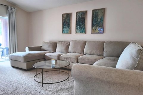 House in Riverview, Florida 4 bedrooms, 175.77 sq.m. № 1677651 - photo 15