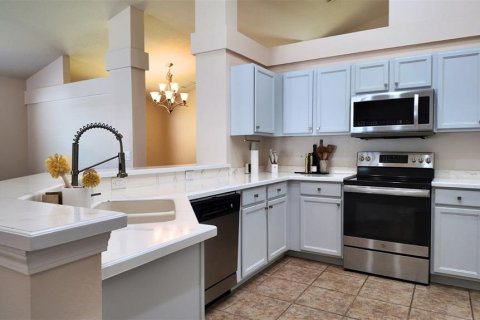 House in Riverview, Florida 4 bedrooms, 175.77 sq.m. № 1677651 - photo 9
