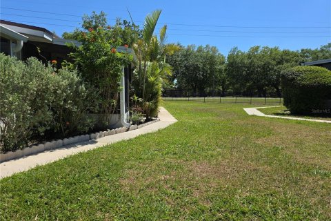 Condo in Orlando, Florida, 1 bedroom  № 1894871 - photo 2