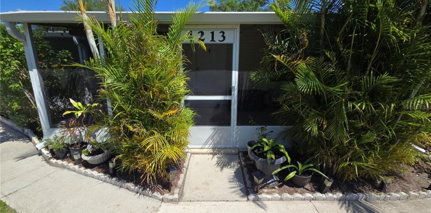 Condo in Orlando, Florida, 1 bedroom  № 1894871