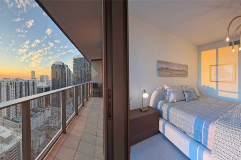 Купить кондоминиум в Майами, Флорида 3 спальни, 177.35м2, № 2056840 - фото 16