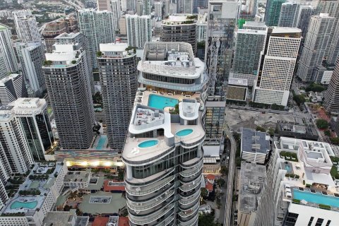 Купить кондоминиум в Майами, Флорида 3 спальни, 177.35м2, № 2056840 - фото 2