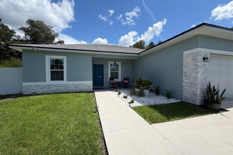 House in Ocala, Florida 4 bedrooms, 160.72 sq.m. № 2367216