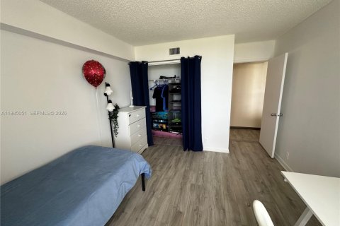 Condominio en alquiler en Aventura, Florida, 2 dormitorios, 105.63 m2 № 2050607 - foto 19