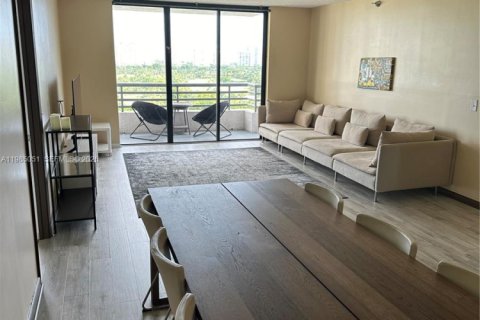 Condominio en alquiler en Aventura, Florida, 2 dormitorios, 105.63 m2 № 2050607 - foto 9