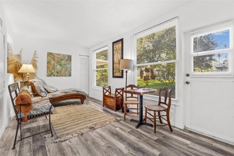 Condo in Clearwater, Florida, 2 bedrooms  № 1883126 - photo 10