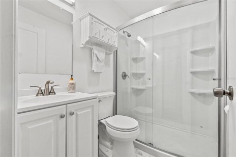 Condo in Clearwater, Florida, 2 bedrooms  № 1883126 - photo 14