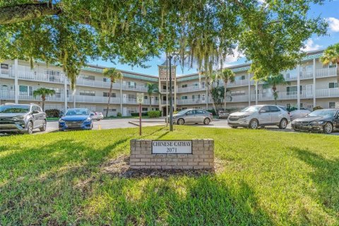Condo in Clearwater, Florida, 2 bedrooms  № 1883126 - photo 1