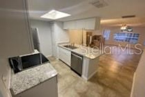 Condominio en alquiler en Kissimmee, Florida, 3 dormitorios, 124.02 m2 № 1817193 - foto 3