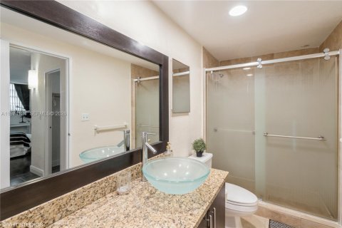 Copropriété à vendre à Hollywood, Floride: 2 chambres, 125.05 m2 № 2153317 - photo 5