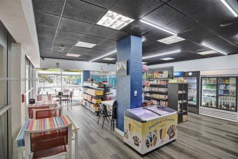 Снять в аренду кондоминиум в Авентура, Флорида 2 спальни, 145.39м2, № 2079029 - фото 24