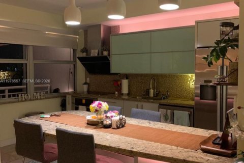 Снять в аренду кондоминиум в Авентура, Флорида 2 спальни, 145.39м2, № 2079029 - фото 7