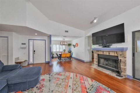 Condo in Palm Harbor, Florida, 3 bedrooms  № 1904967 - photo 7