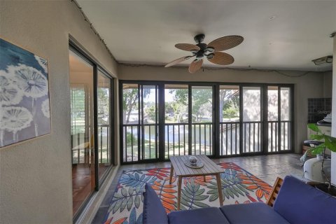 Condo in Palm Harbor, Florida, 3 bedrooms  № 1904967 - photo 3