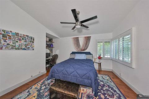Condo in Palm Harbor, Florida, 3 bedrooms  № 1904967 - photo 17