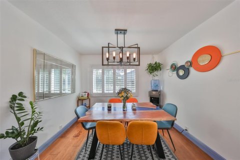 Condo in Palm Harbor, Florida, 3 bedrooms  № 1904967 - photo 8