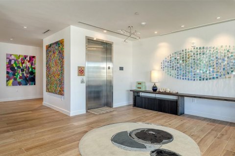 Copropriété à vendre à Longboat Key, Floride: 3 chambres, 461.45 m2 № 2398529 - photo 5