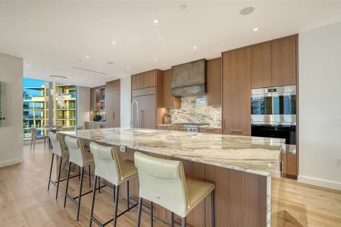 Copropriété à vendre à Longboat Key, Floride: 3 chambres, 461.45 m2 № 2398529 - photo 18